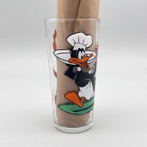 Vintage 1976 Pepsi Looney Tunes Collector Series Chef Daffy Duck Tasmanian Devil